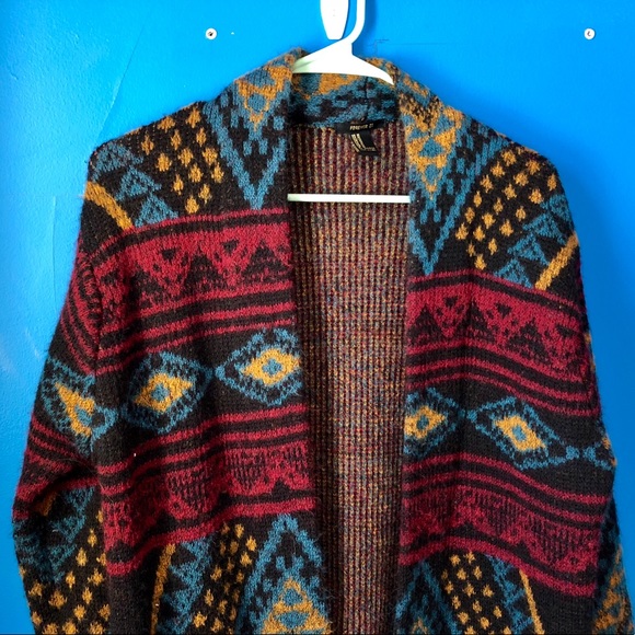 Long Aztec Sweater - Picture 2 of 4